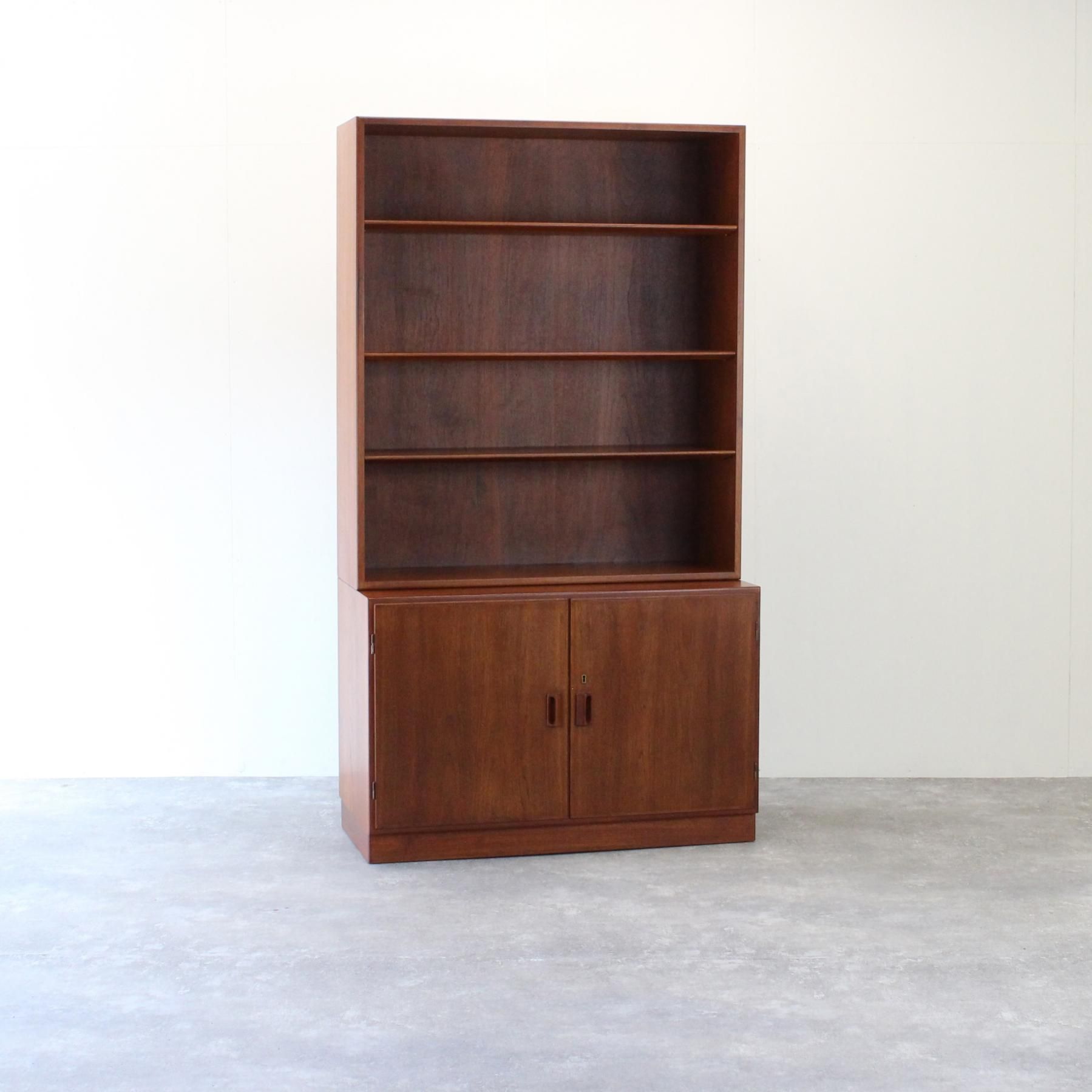 ビンテージ・ブックケース | ボーエ・モーエンセン｜karf・Blackboard