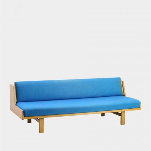 <img class='new_mark_img1' src='https://img.shop-pro.jp/img/new/icons14.gif' style='border:none;display:inline;margin:0px;padding:0px;width:auto;' />Vintage Day bedHans J.Wegner, GE258ĥؤޤˤξʲ