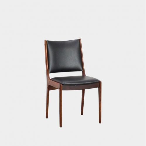 <img class='new_mark_img1' src='https://img.shop-pro.jp/img/new/icons14.gif' style='border:none;display:inline;margin:0px;padding:0px;width:auto;' />Vintage Dining chairJohannes Andersenξʲ