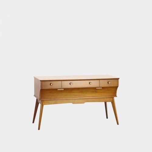 <img class='new_mark_img1' src='https://img.shop-pro.jp/img/new/icons14.gif' style='border:none;display:inline;margin:0px;padding:0px;width:auto;' />Vintage Chestξʲ