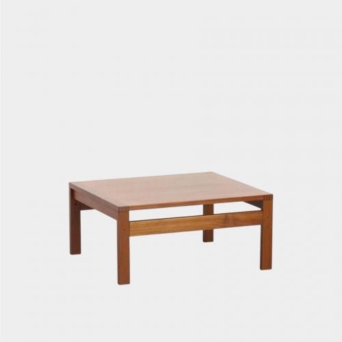 Vintage Coffee tableOle Gjerlov Knudsen and Torben Lindξʲ