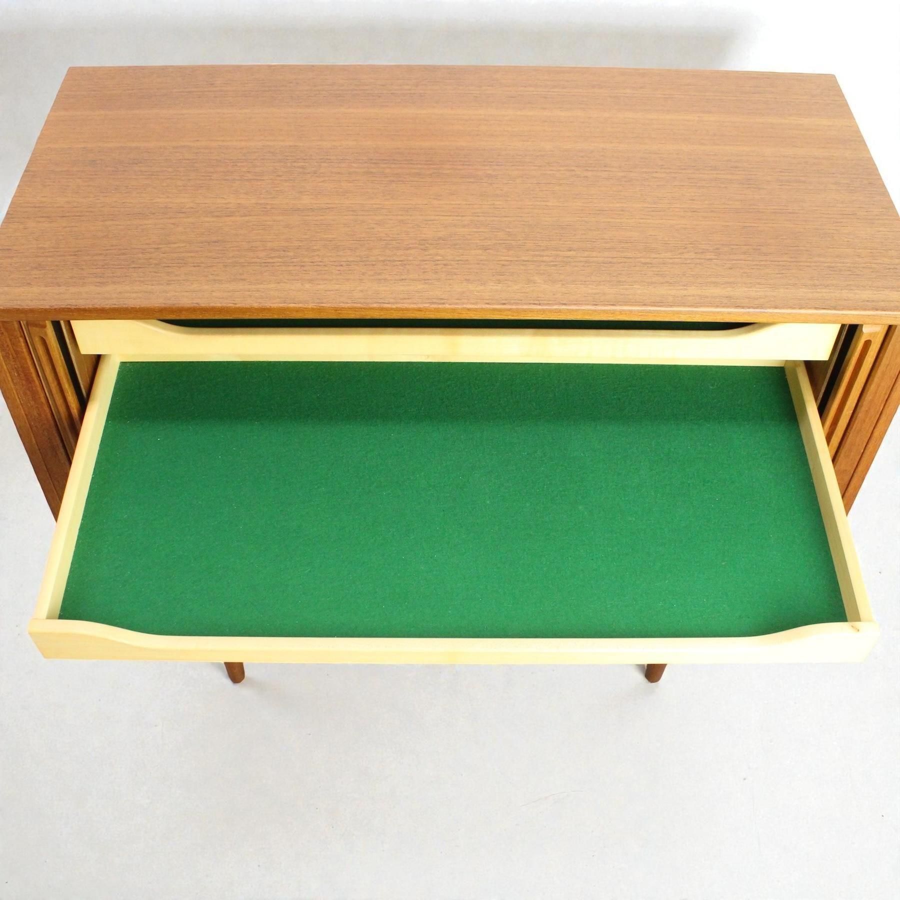 ヴィンテージ・キャビネット｜カイ・クリスチャンセン｜karf