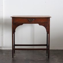 <img class='new_mark_img1' src='https://img.shop-pro.jp/img/new/icons47.gif' style='border:none;display:inline;margin:0px;padding:0px;width:auto;' />Antique Console table 1890's