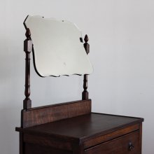 <img class='new_mark_img1' src='https://img.shop-pro.jp/img/new/icons47.gif' style='border:none;display:inline;margin:0px;padding:0px;width:auto;' />Antique Dressing table 1930'S