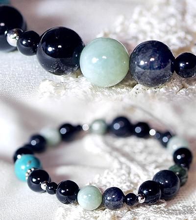 ターコイズと黒翡翠、翡翠、黒水晶の魔よけパワーブレスレットEnergy