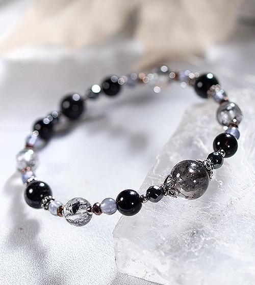 エレスチャルクォーツとブラックルチルクォーツSA、黒水晶のデザイン