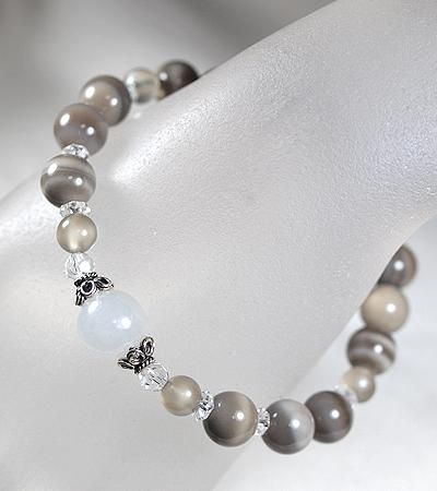 ǿȥեȥȡΥ֥쥹å Infinity ֲ 3