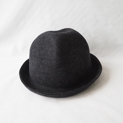 <img class='new_mark_img1' src='https://img.shop-pro.jp/img/new/icons16.gif' style='border:none;display:inline;margin:0px;padding:0px;width:auto;' />mountain hat  charcoal    S/M(50-54/54-58)　　MOUN TEN. マウンテン