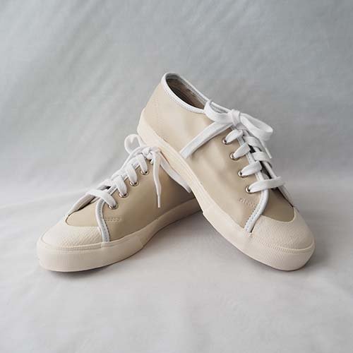 <img class='new_mark_img1' src='https://img.shop-pro.jp/img/new/icons16.gif' style='border:none;display:inline;margin:0px;padding:0px;width:auto;' />ITALIAN  MILITARY TRAINER  BEIGE38.39   REPRODUCTION OF FOUND 