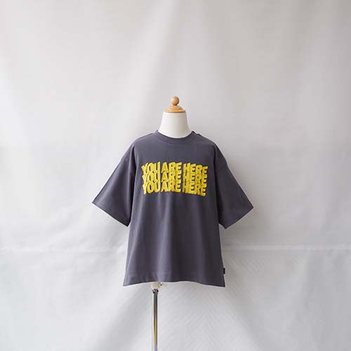 <img class='new_mark_img1' src='https://img.shop-pro.jp/img/new/icons7.gif' style='border:none;display:inline;margin:0px;padding:0px;width:auto;' />OG COTTON HERE TEE 　DK BLUE　XS-XL(85-145)　Arch&LINE(アーチ＆ライン）