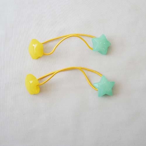 <img class='new_mark_img1' src='https://img.shop-pro.jp/img/new/icons7.gif' style='border:none;display:inline;margin:0px;padding:0px;width:auto;' />CANDY STAR PONY-2pcs  BLUE/YELLOW  bibmilk