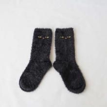 <img class='new_mark_img1' src='https://img.shop-pro.jp/img/new/icons7.gif' style='border:none;display:inline;margin:0px;padding:0px;width:auto;' />Cat eyes  fluffy  socks  Black20-35(12-24cm) mini rodini  ߥ˥ǥ