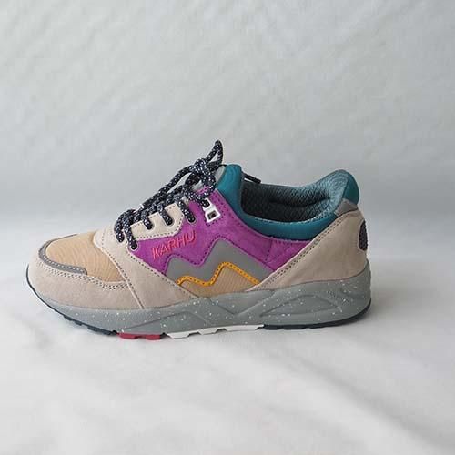 【未使用品】 ARIA 95 カルフ KARHU 5-7（22.5-25cm） LINING/MULBERRY SILVER 靴