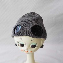 <img class='new_mark_img1' src='https://img.shop-pro.jp/img/new/icons7.gif' style='border:none;display:inline;margin:0px;padding:0px;width:auto;' />GOGGLE PARK BEANIE  gray  KIDS FREE　THE PARK SHOP  ザパークショップ