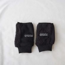 <img class='new_mark_img1' src='https://img.shop-pro.jp/img/new/icons16.gif' style='border:none;display:inline;margin:0px;padding:0px;width:auto;' />DAILY MITTEN GLOVES  black KIDS FREE  THE PARK SHOP  ѡå