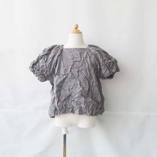 <img class='new_mark_img1' src='https://img.shop-pro.jp/img/new/icons7.gif' style='border:none;display:inline;margin:0px;padding:0px;width:auto;' />wrinkled balloon blouse  gray  LL(140-155)folk made եᥤ