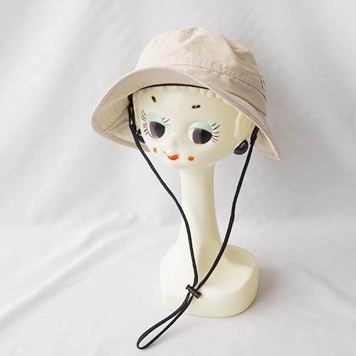 <img class='new_mark_img1' src='https://img.shop-pro.jp/img/new/icons7.gif' style='border:none;display:inline;margin:0px;padding:0px;width:auto;' />UVCUT NYLON HAT  BEIGE  48-60　Arch&LINE(アーチ＆ライン）
