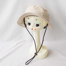 <img class='new_mark_img1' src='https://img.shop-pro.jp/img/new/icons7.gif' style='border:none;display:inline;margin:0px;padding:0px;width:auto;' />UVCUT NYLON HAT  BEIGE  48-60Arch&LINE(饤