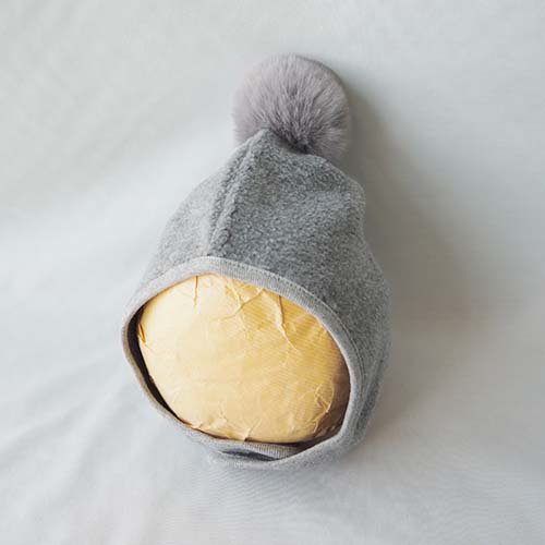 <img class='new_mark_img1' src='https://img.shop-pro.jp/img/new/icons7.gif' style='border:none;display:inline;margin:0px;padding:0px;width:auto;' />FLEECE POMPOM BONNET GRAY   XS(0-1YˡCHOCOLATE SOUP 祳졼ȥ