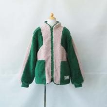 <img class='new_mark_img1' src='https://img.shop-pro.jp/img/new/icons7.gif' style='border:none;display:inline;margin:0px;padding:0px;width:auto;' />WILDERNESS JACKETFLORALCOLOR 8-14Y     wynken 