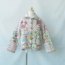 <img class='new_mark_img1' src='https://img.shop-pro.jp/img/new/icons7.gif' style='border:none;display:inline;margin:0px;padding:0px;width:auto;' />QUILTED JACKET  Brown stripe  8Y  phet and ploy