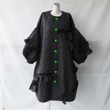 <img class='new_mark_img1' src='https://img.shop-pro.jp/img/new/icons7.gif' style='border:none;display:inline;margin:0px;padding:0px;width:auto;' />RABBIT QUILT VARIOUS FRILL COAT  BLACKF2 FRANKY GROW