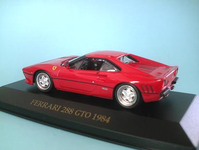 1/43 イクソ フェラーリ 288GTO レッド 1984 - ミニカーショップ 