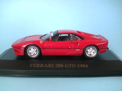 イクソ フェラーリ GTO レッド    ミニカーショップ
