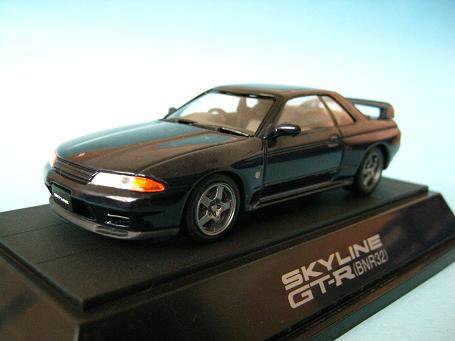 1/43 エブロ ニッサン スカイラインＧＴＲ（Ｒ３２）ダークブルー