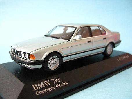 1/43 ミニチャンプス BMW 7シリーズ １９８６ グリーンメタリック