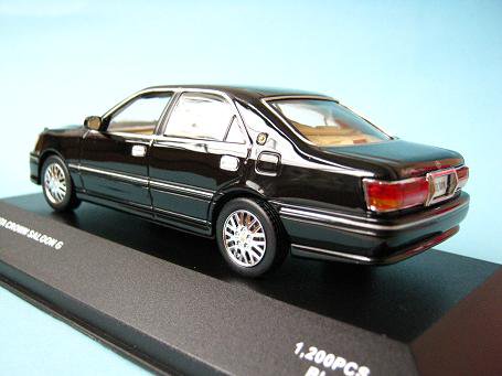 1/43 京商Jコレクション トヨタ クラウン ２００１ ブラック - ミニカーショップ エボリューション