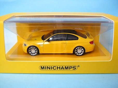 1/43 ミニチャンプス ＢＭＷ Ｍ３（Ｅ９２）２００７ イエロー