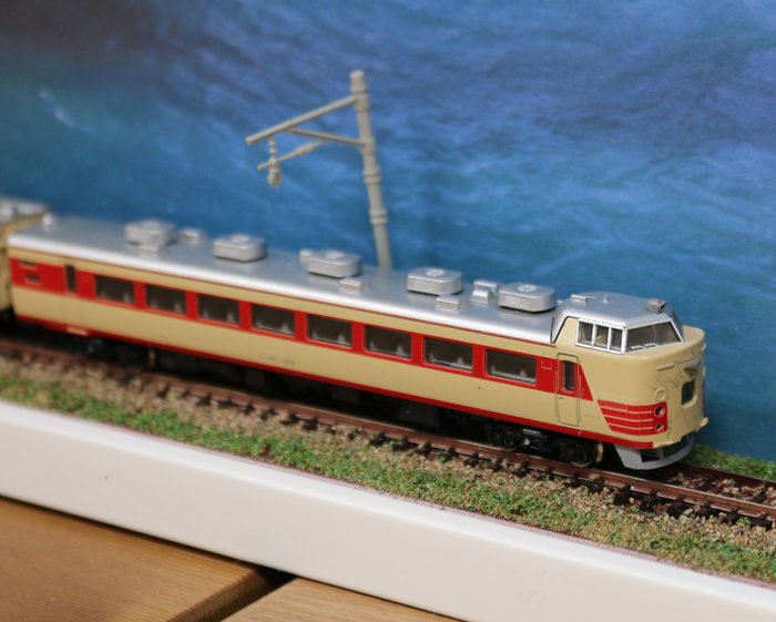 初心者向け、簡単鉄道ジオラマの作り方 - 壁掛け鉄道模型コレクション 