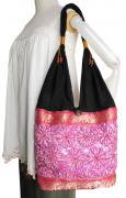 花モチーフシルクバッグ（ピンク）[キラキラ可愛いバッグはサイズ大きめ、沢山入って実用的]