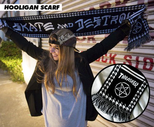 THRASHER スカーフ マフラー 【SAD HOOLIGAN SCARF】 - TRIBALなどの