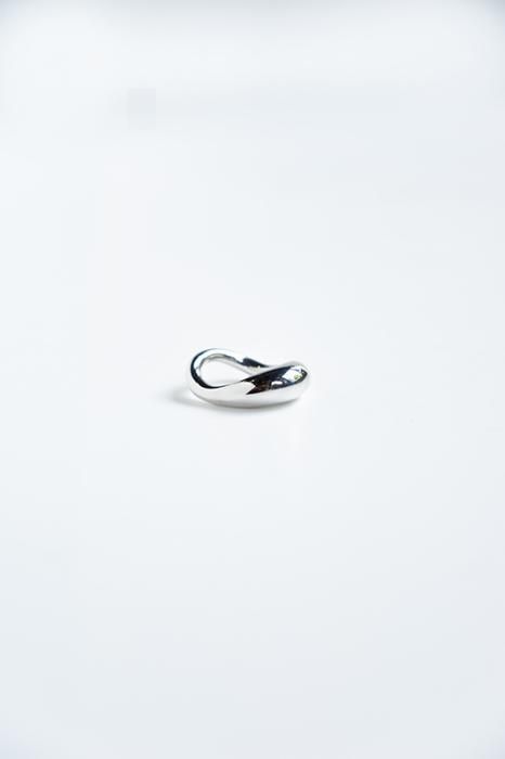 Charlotte Chesnais(シャルロットシェネ) BAGUE LIPS SILVER - THE