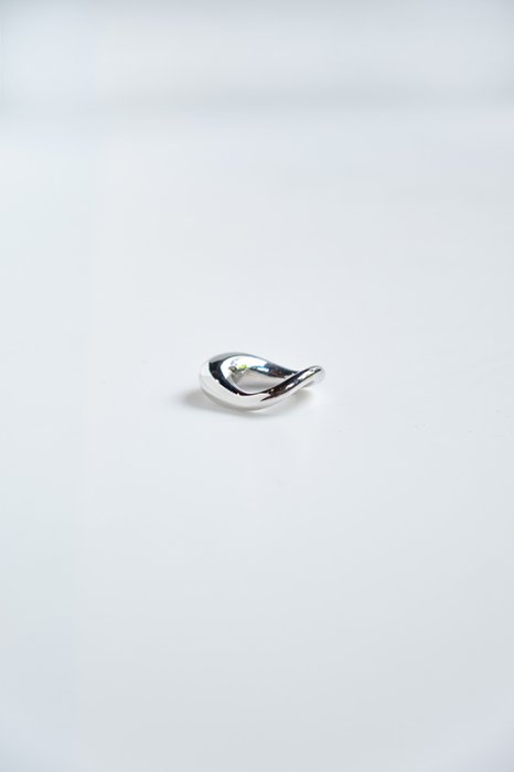 Charlotte Chesnais(シャルロットシェネ) BAGUE LIPS SILVER - THE