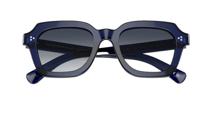 【関税込み】Oliver Peoples ブラック Kienna サングラス Oliver Kienna Sunglasses in Black | Oliver®
