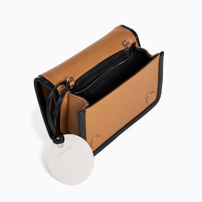 正規取扱店】PIERRE HARDY ピエールアルディ アルファ