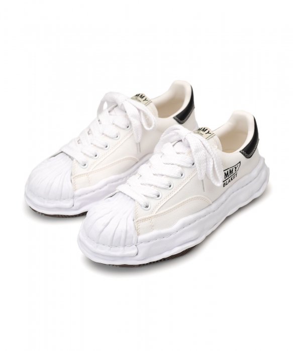 正規取扱店】Maison MIHARA YASUHIRO スニーカー BLAKEY OG Sole Canvas Low-top Sneaker  WHITE(メゾン ミハラヤスヒロ) - THE PARK ONLINE SHOP