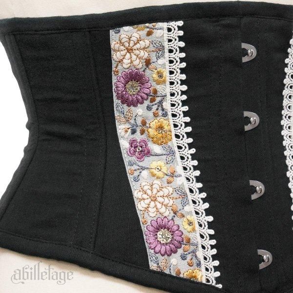 インド刺繍リボン/画像の全部 在庫処分 60サイズ トータル20m以上 楽天市場】【卸売り】 インド 刺繍 リボン アンガリア 60mm 幅
