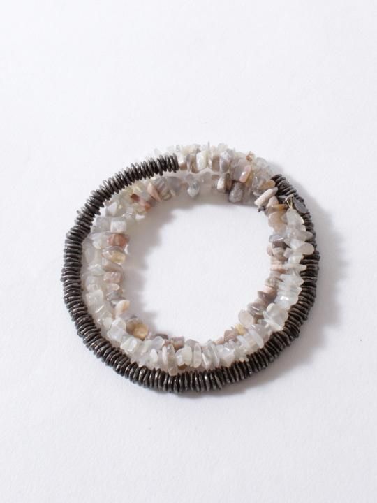 TROVE / PEBBLE NECKLACE photo