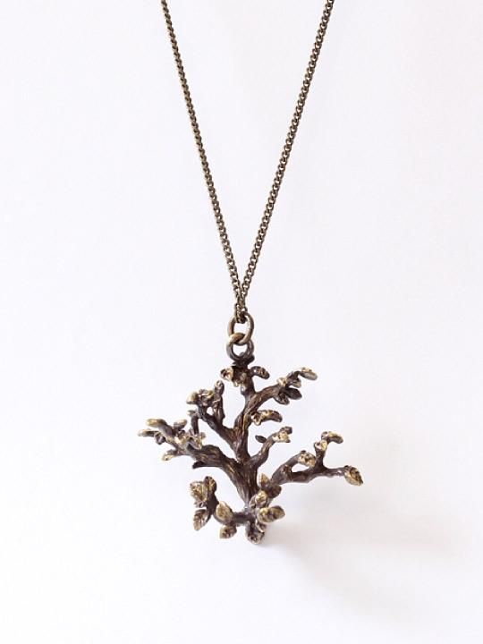 TROVE / TREE NECKLACE / BRASS photo