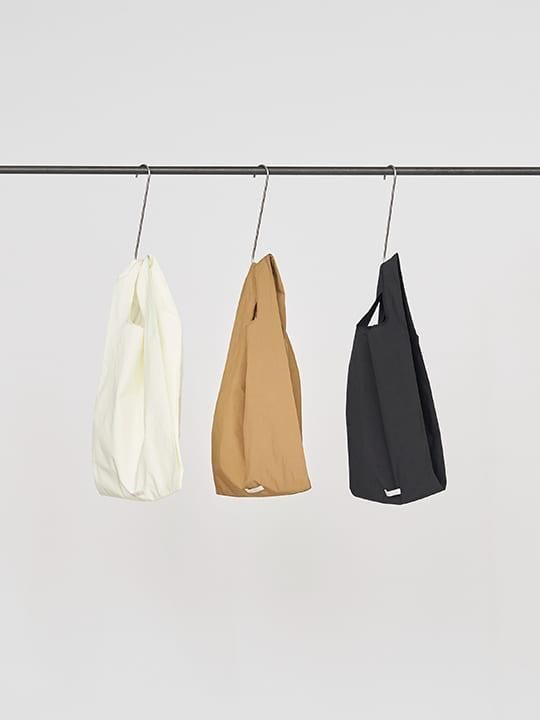 TROVE / SUPERMARKET BAG photo