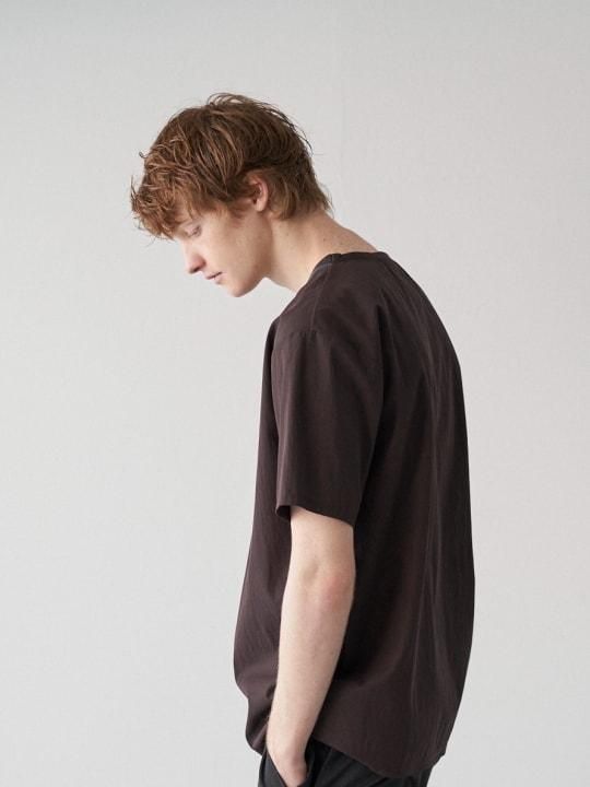 TROVE / EMBROIDERED V-NECK / DARK BROWN photo