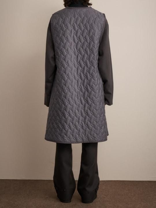 TROVE / JARVI VEST / GRAY photo