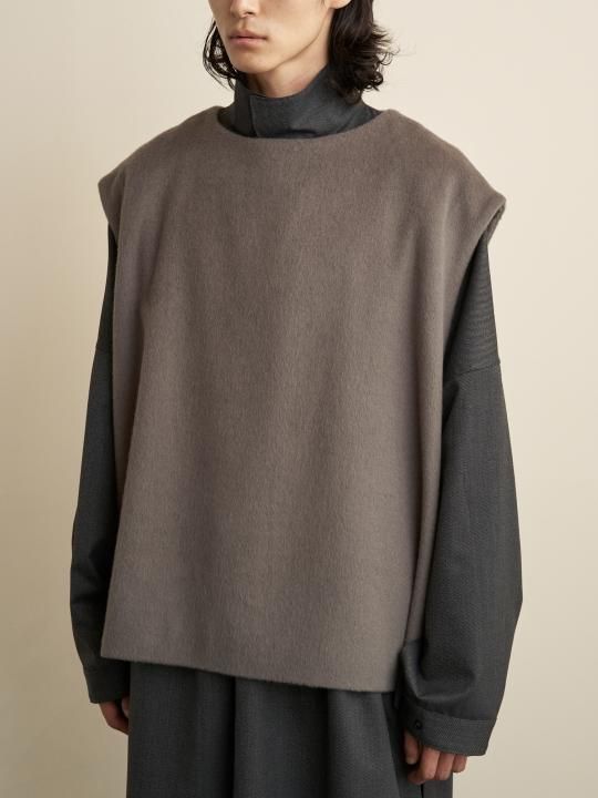 TROVE / POROMIES VEST / GRAPHITE photo
