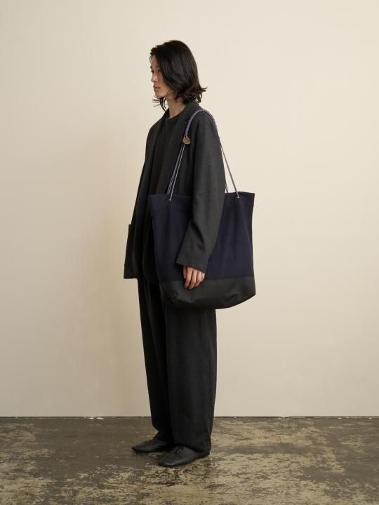 TROVE / VIITTA BAG / NAVY photo