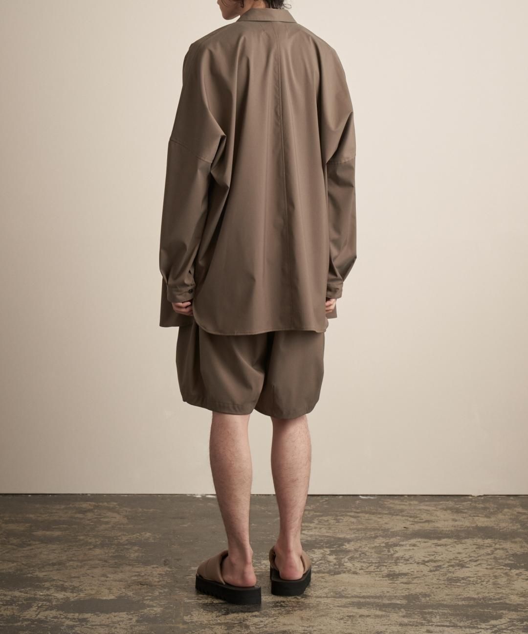 TROVE / Super120’s SOLARO GURKHA SHORTS / OLIVE BEIGE photo