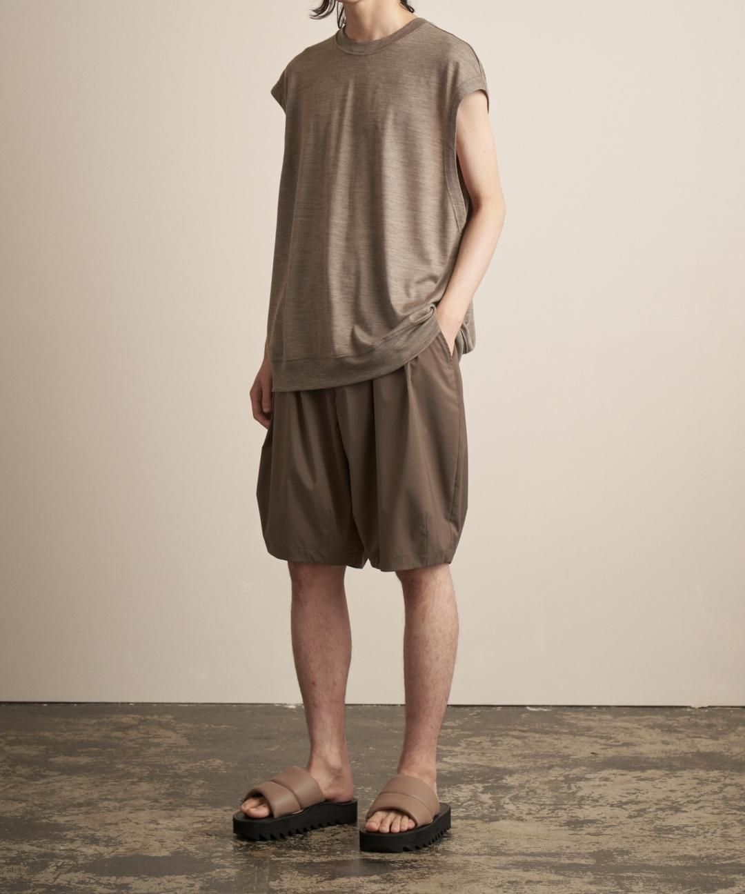 TROVE / Super120’s SOLARO GURKHA SHORTS / OLIVE BEIGE photo